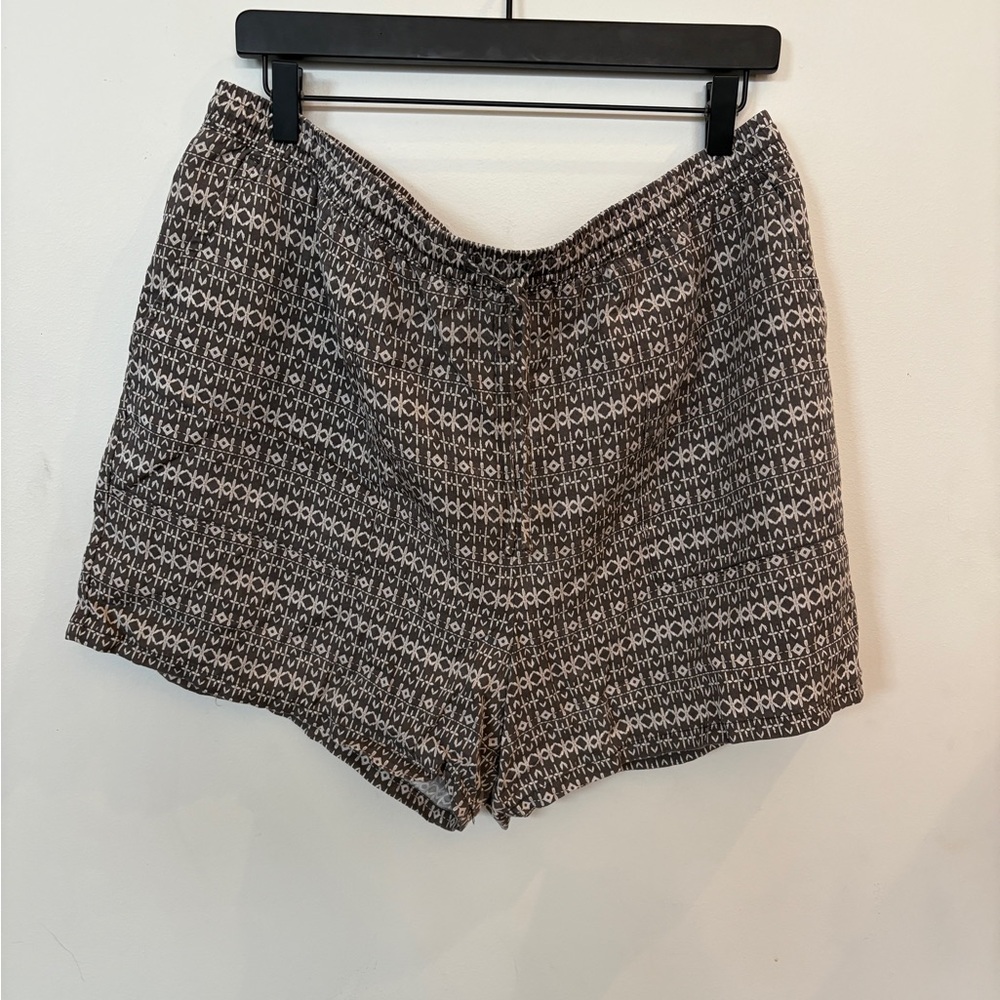 Garnet Hill Printed Shorts size 16